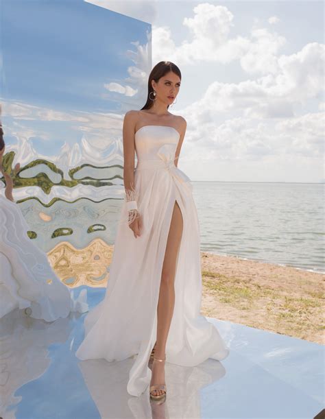 gucci wedding dress 2020